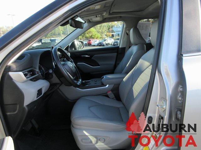 used 2023 Toyota Highlander Hybrid car, priced at $43,588