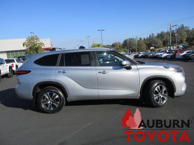 used 2023 Toyota Highlander Hybrid car, priced at $43,588