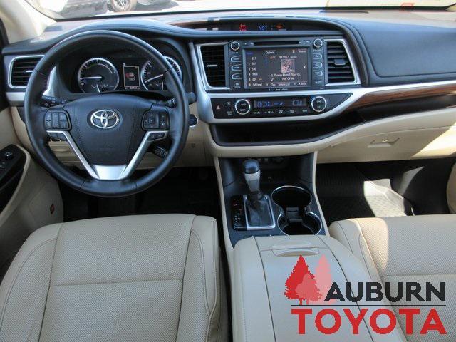 used 2019 Toyota Highlander Hybrid car, priced at $33,988