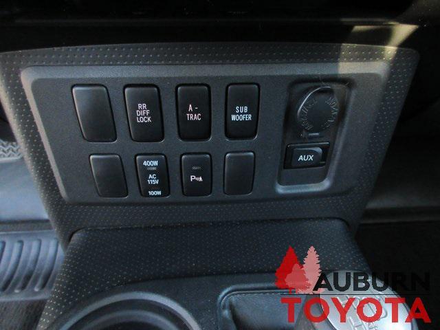 used 2007 Toyota FJ Cruiser car, priced at $17,988