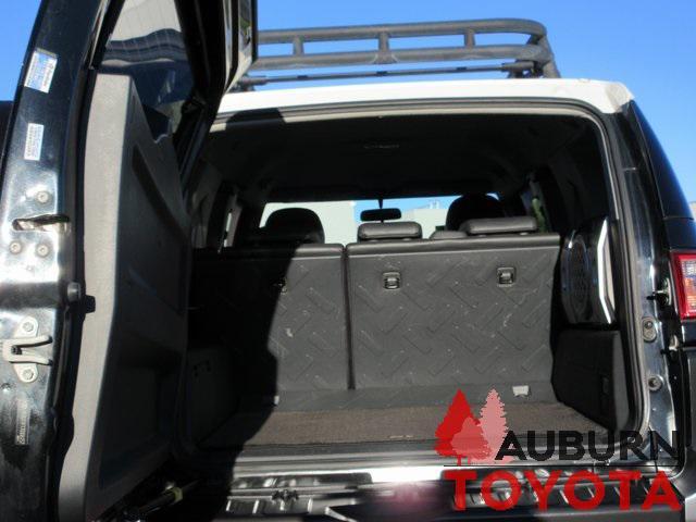 used 2007 Toyota FJ Cruiser car, priced at $17,988