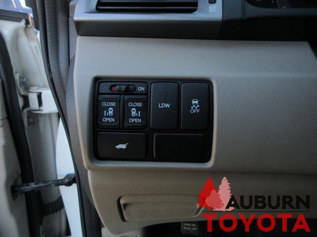 used 2015 Honda Odyssey car, priced at $15,988