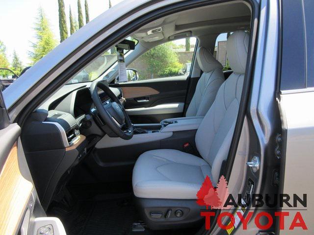 new 2025 Toyota Grand Highlander car, priced at $57,862
