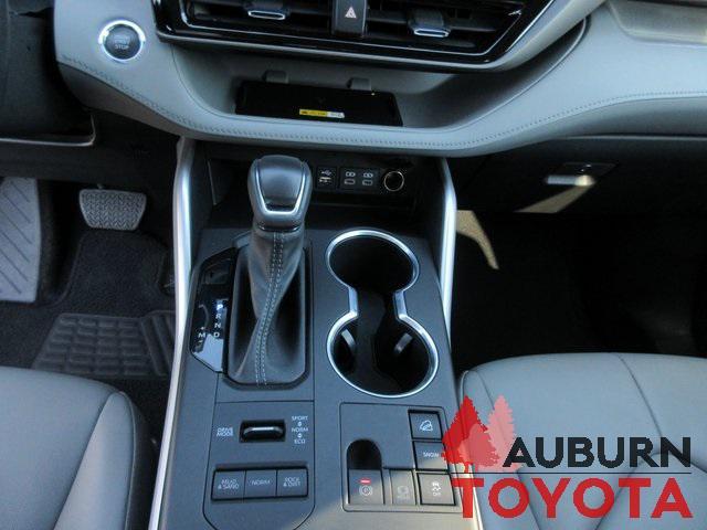 used 2023 Toyota Highlander car, priced at $38,888