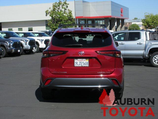 used 2024 Toyota Highlander car, priced at $49,988