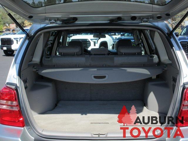 used 2001 Toyota Highlander car, priced at $7,988