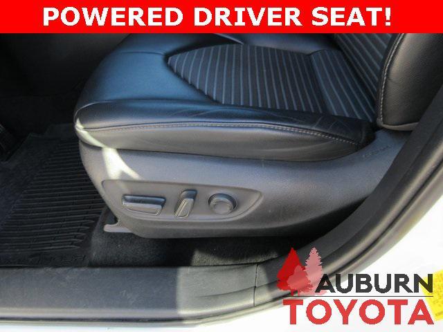 used 2022 Toyota Highlander car, priced at $37,788