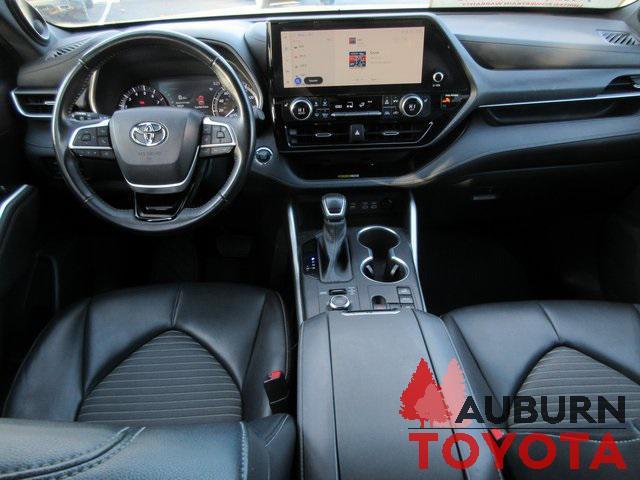 used 2023 Toyota Highlander car, priced at $41,988