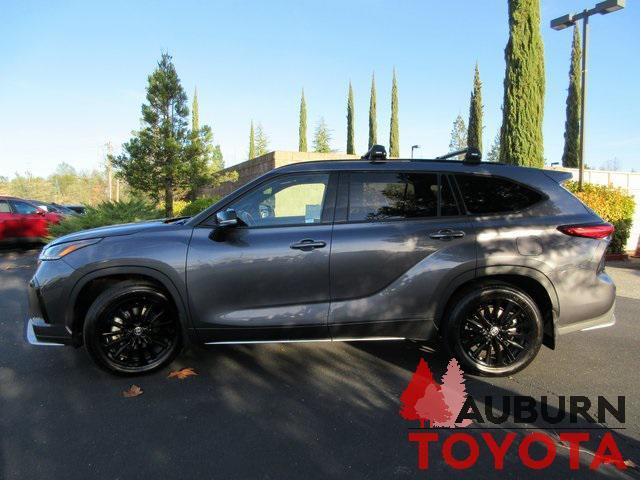 used 2023 Toyota Highlander car, priced at $41,988