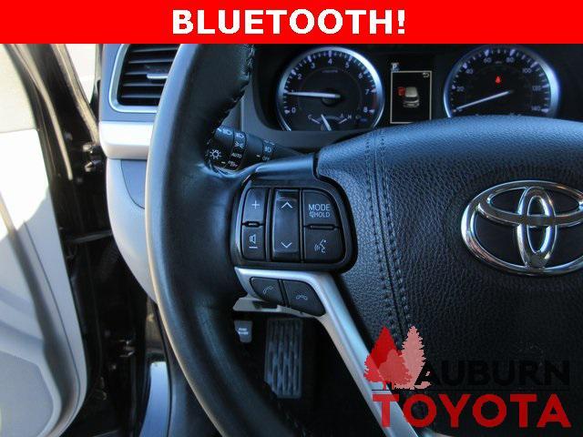 used 2019 Toyota Highlander car, priced at $21,288