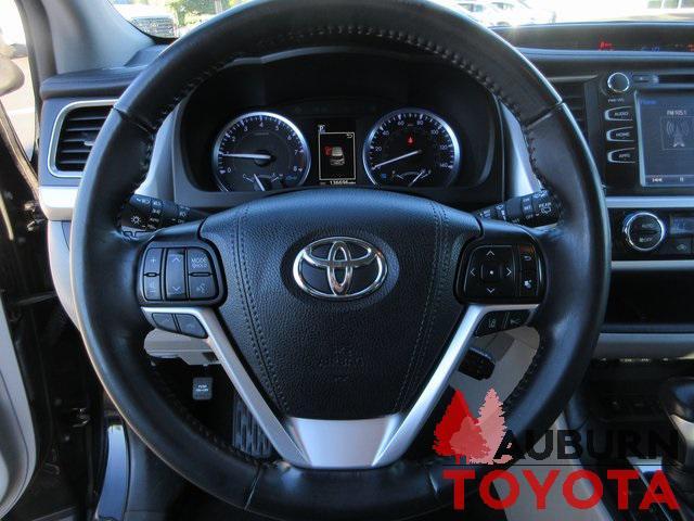 used 2019 Toyota Highlander car, priced at $21,288