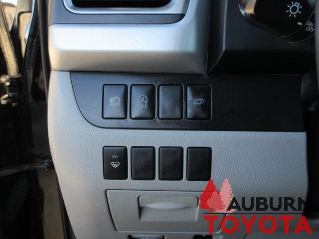 used 2019 Toyota Highlander car, priced at $21,288