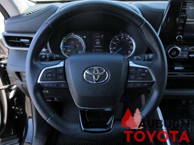 used 2021 Toyota Highlander Hybrid car, priced at $36,977