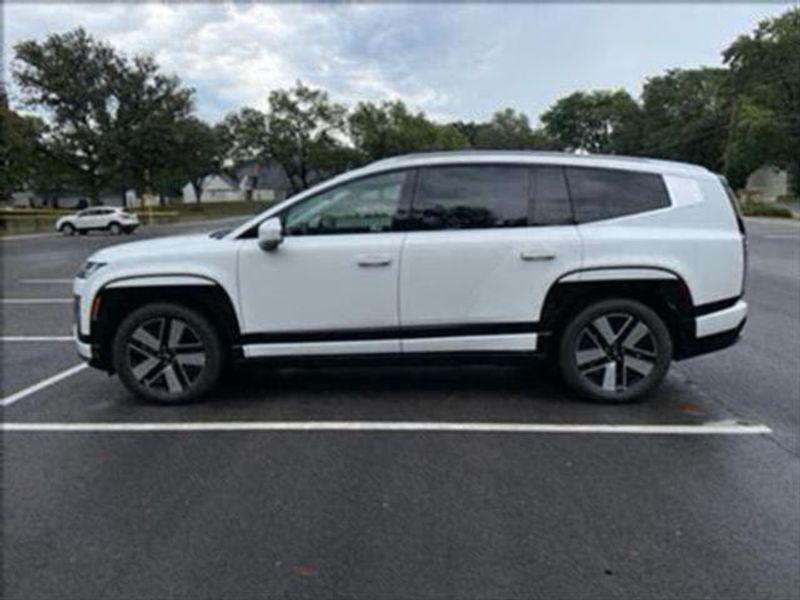 new 2026 Hyundai IONIQ 9 car, priced at $69,718