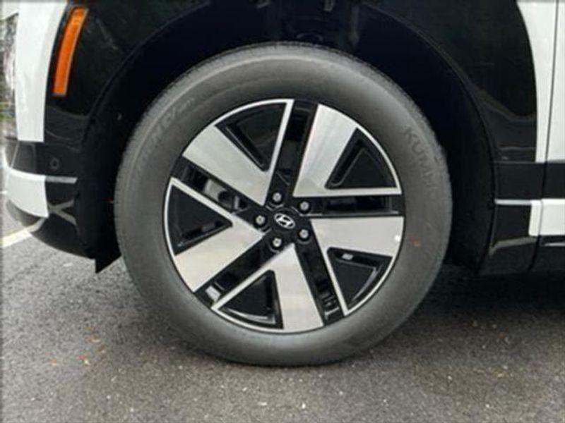 new 2026 Hyundai IONIQ 9 car, priced at $69,718