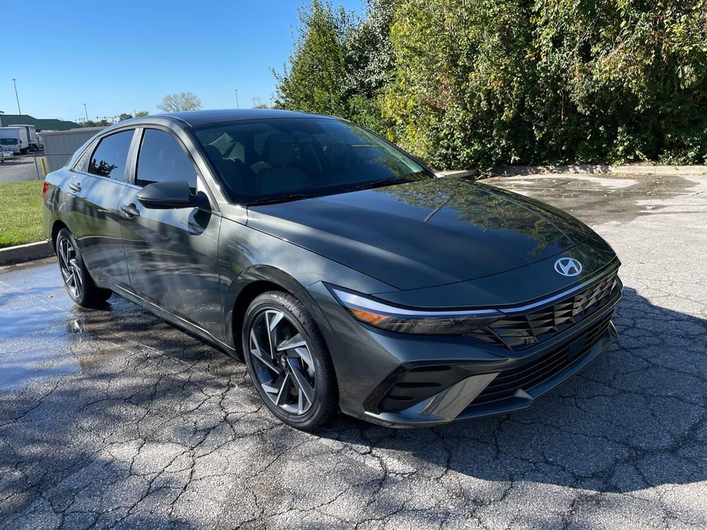 new 2025 Hyundai Elantra car, priced at $26,610