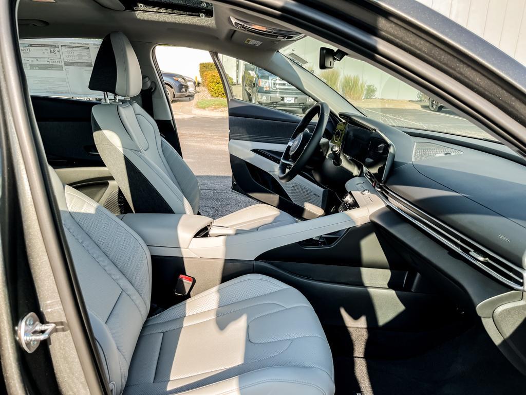 new 2025 Hyundai Elantra car, priced at $27,500