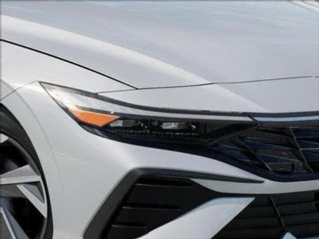 new 2025 Hyundai Elantra car, priced at $27,156