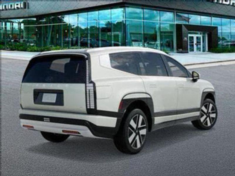 new 2026 Hyundai IONIQ 9 car, priced at $69,478