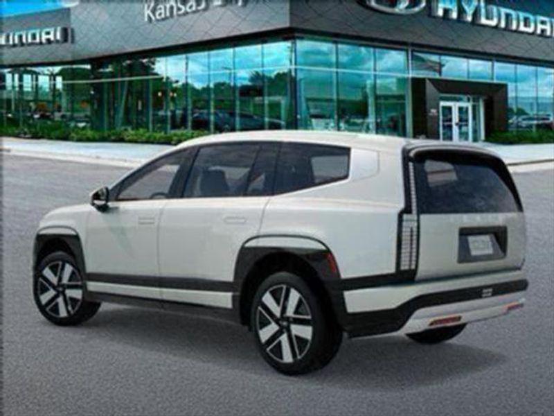 new 2026 Hyundai IONIQ 9 car, priced at $69,478