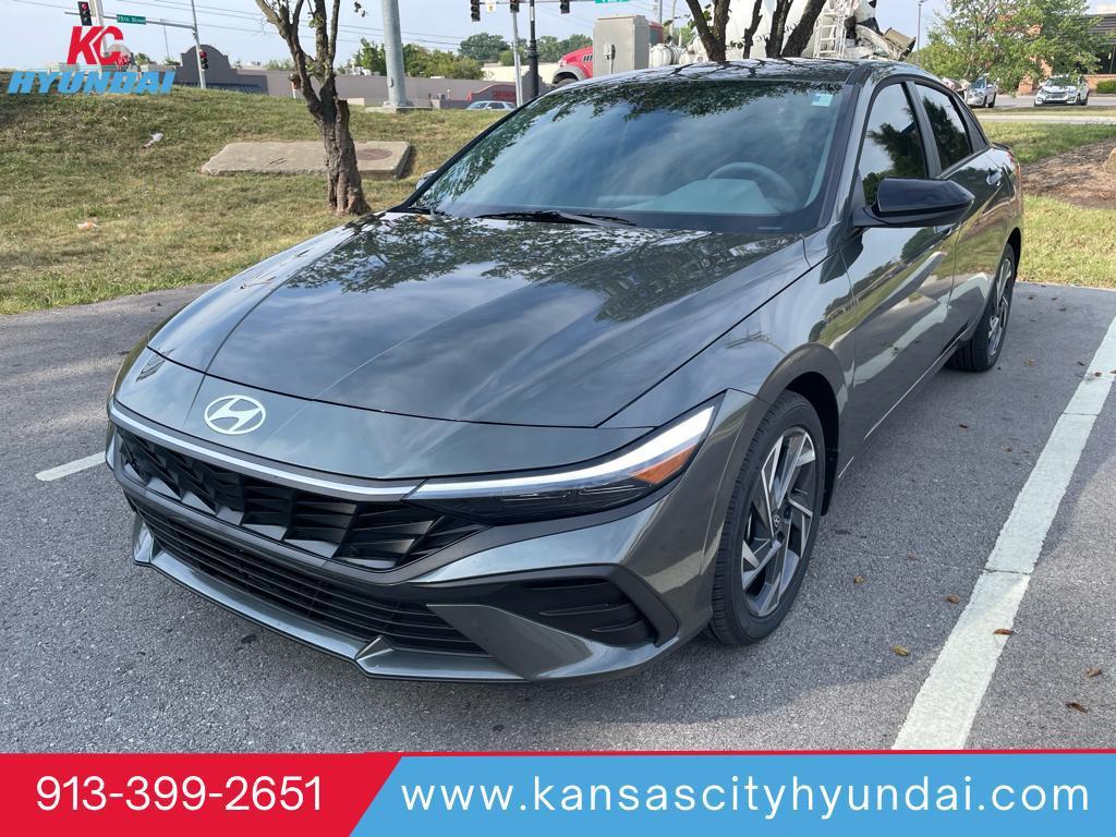 new 2025 Hyundai Elantra car, priced at $24,085