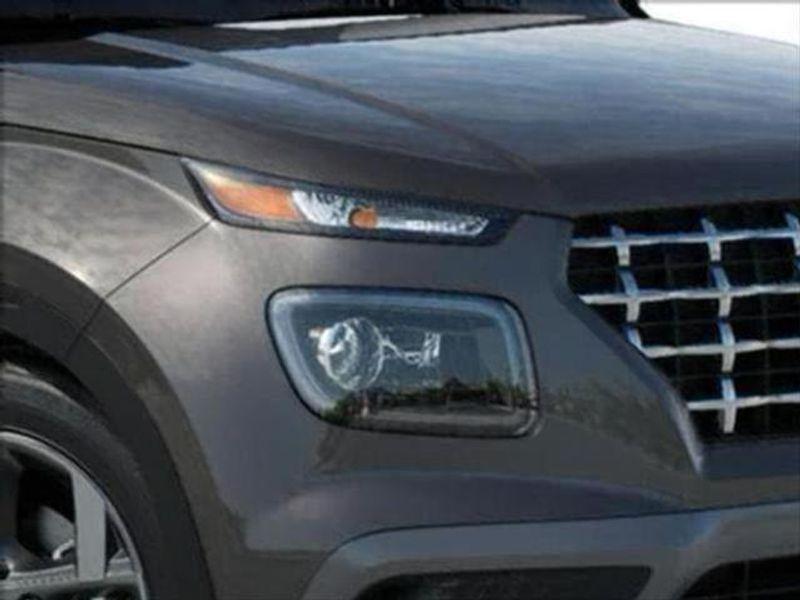 new 2025 Hyundai Venue car, priced at $23,805