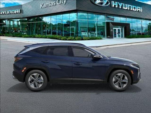 new 2025 Hyundai TUCSON Hybrid car, priced at $37,171