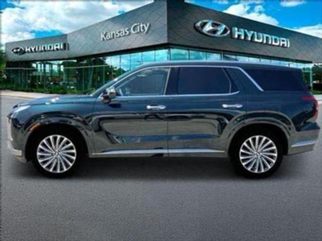 new 2025 Hyundai Palisade car, priced at $53,554