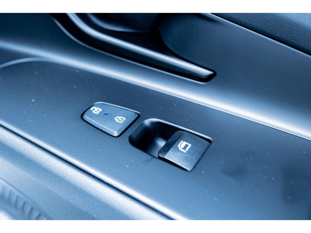 new 2025 Hyundai ELANTRA HEV car, priced at $27,730