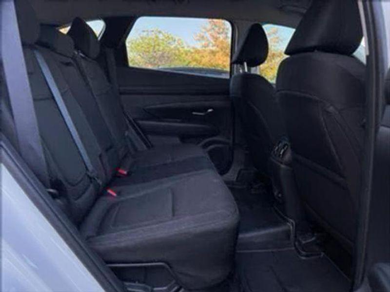 new 2025 Hyundai TUCSON Hybrid car, priced at $32,695