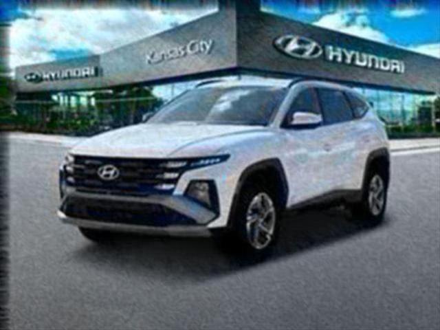 new 2025 Hyundai TUCSON Hybrid car, priced at $35,210