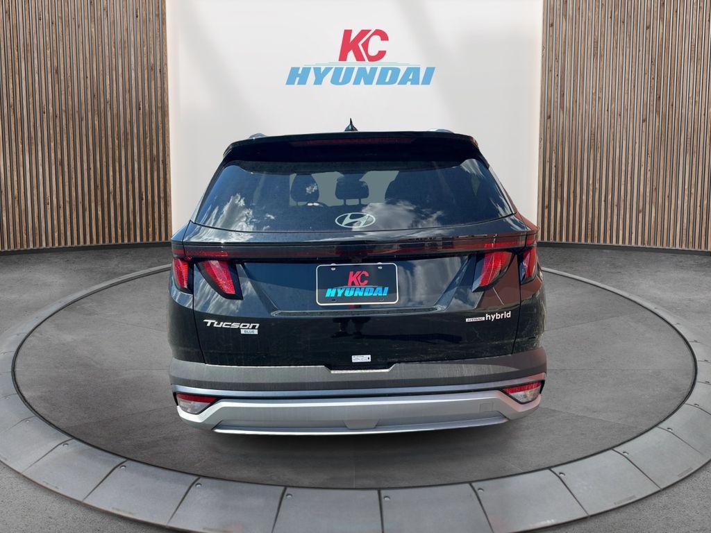 new 2025 Hyundai TUCSON Hybrid car, priced at $32,245