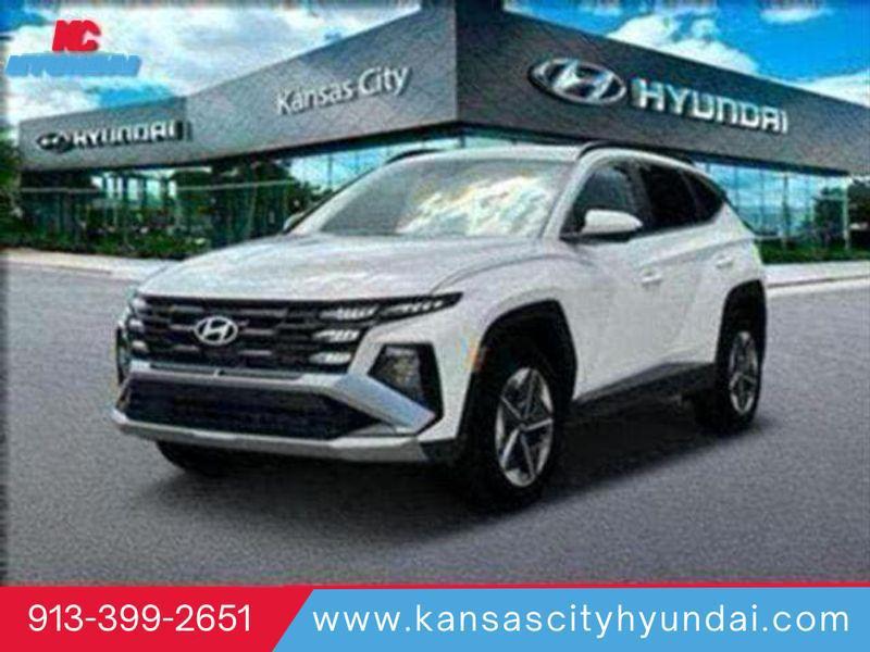 new 2025 Hyundai Tucson car, priced at $31,980
