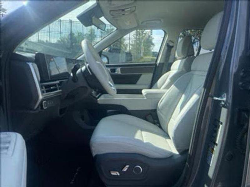 new 2025 Hyundai Santa Fe car, priced at $37,110