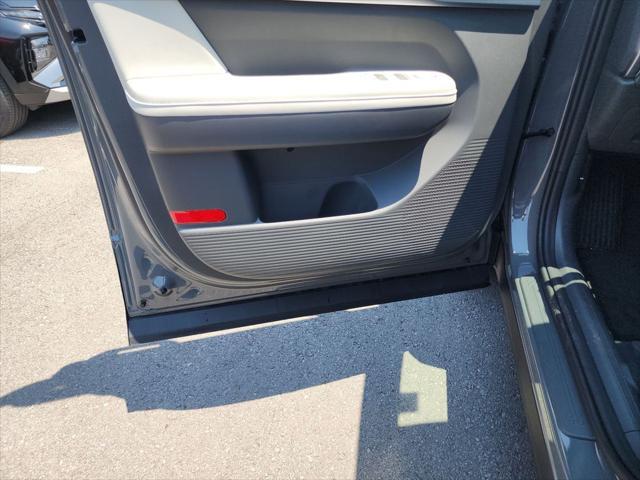 new 2025 Hyundai Santa Fe car, priced at $39,549