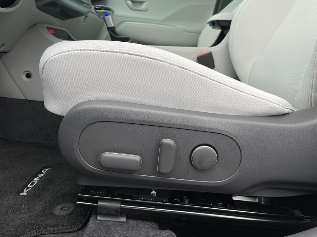 new 2025 Hyundai Kona car, priced at $25,600