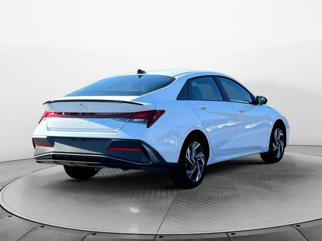 new 2025 Hyundai Elantra car, priced at $24,115