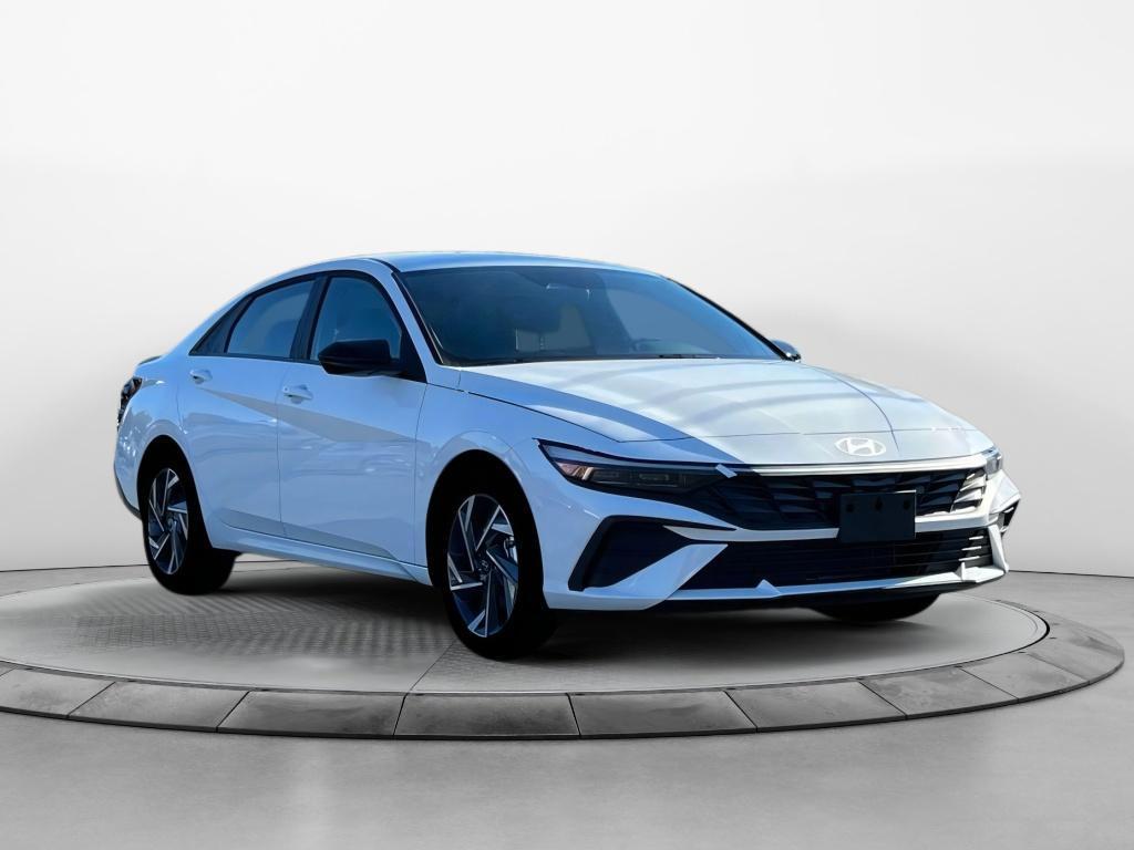 new 2025 Hyundai Elantra car, priced at $24,115