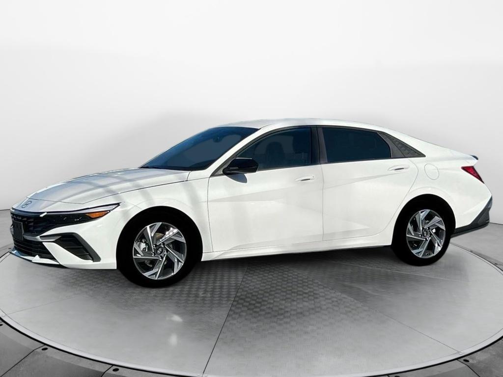 new 2025 Hyundai Elantra car, priced at $24,115