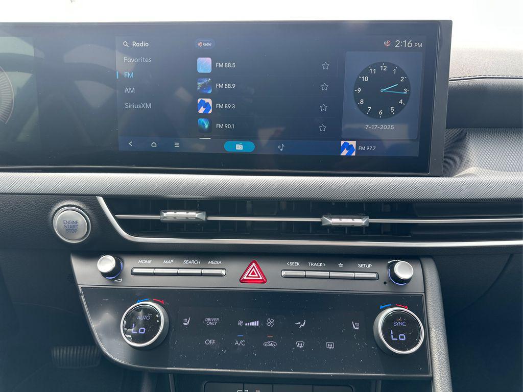 new 2025 Hyundai Sonata Hybrid car, priced at $32,612