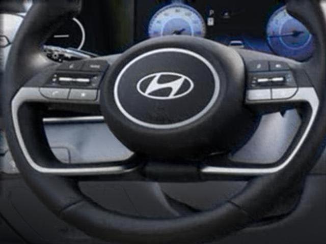 new 2025 Hyundai Elantra car, priced at $27,156