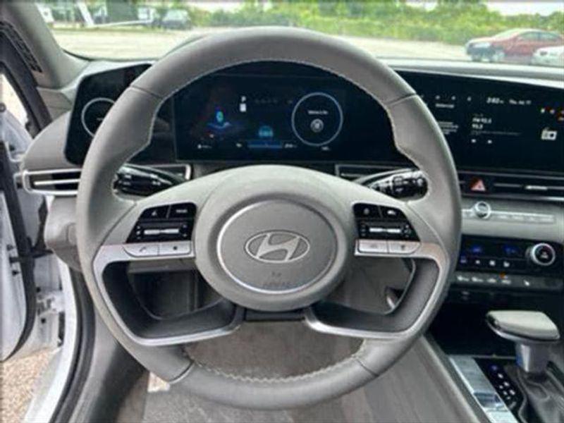 new 2025 Hyundai Elantra car, priced at $25,710