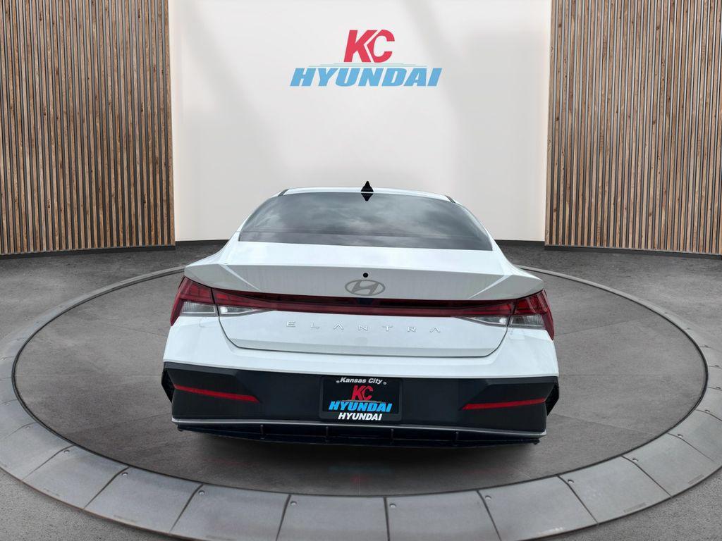 new 2025 Hyundai Elantra car, priced at $27,156
