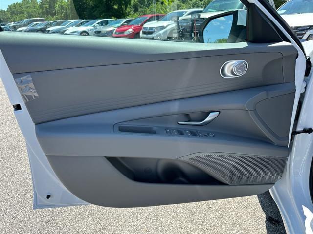 new 2025 Hyundai ELANTRA HEV car, priced at $27,305