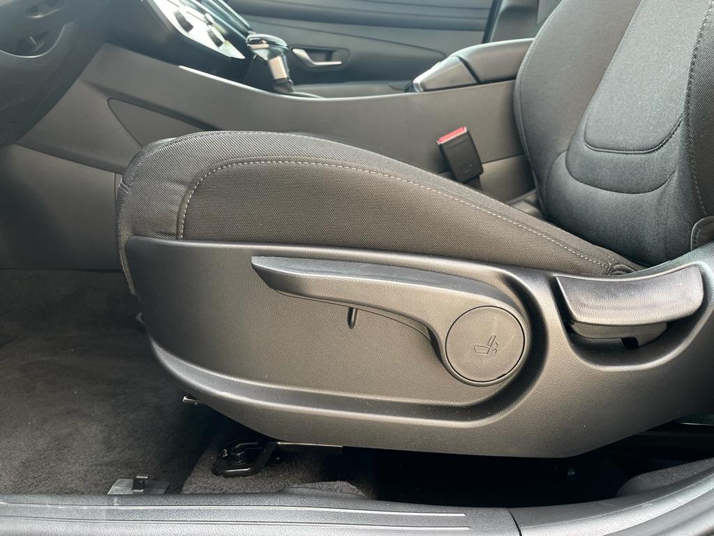 used 2022 Mitsubishi Outlander car, priced at $23,924