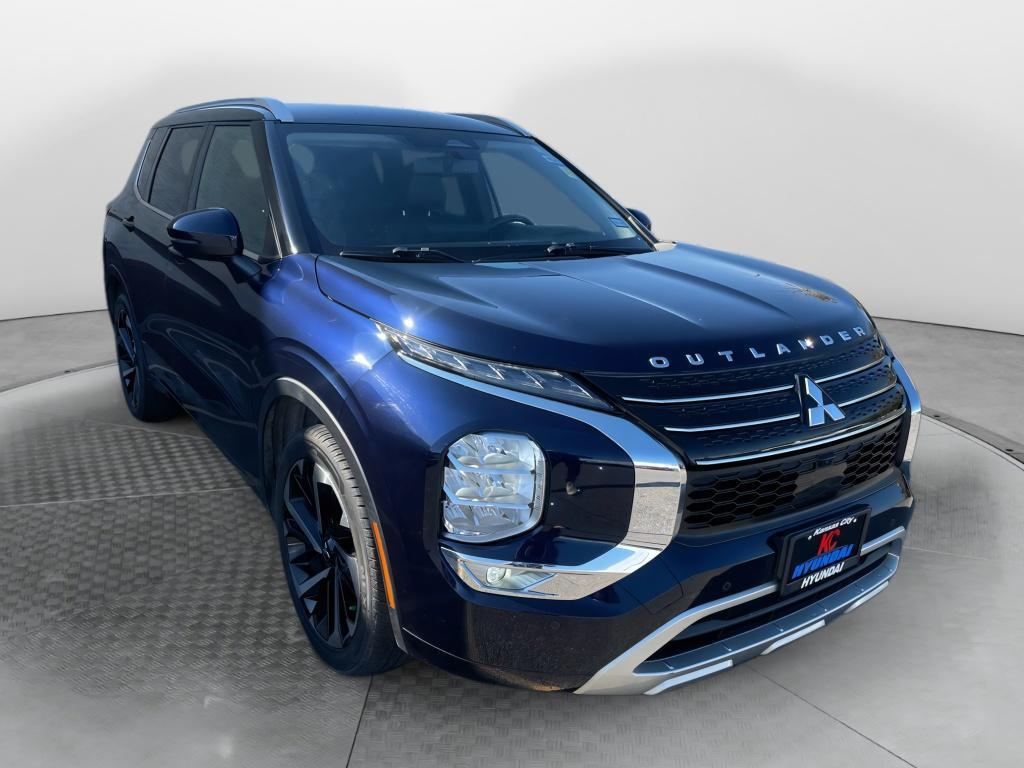 used 2022 Mitsubishi Outlander car, priced at $23,924