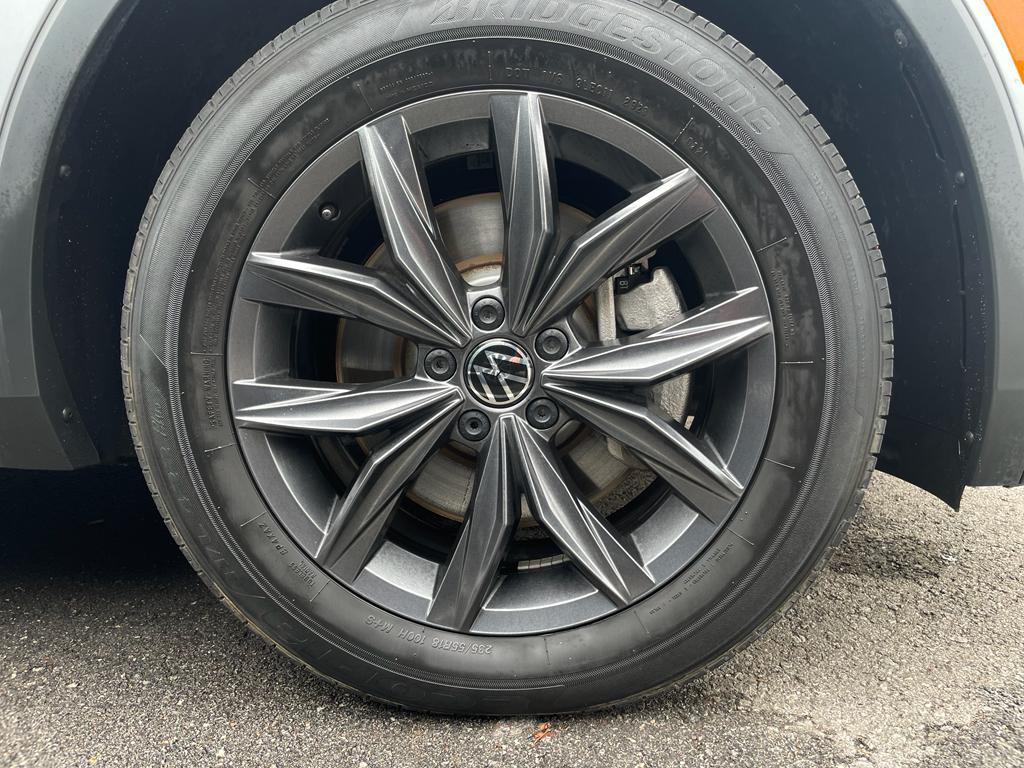 used 2024 Volkswagen Tiguan car, priced at $22,991
