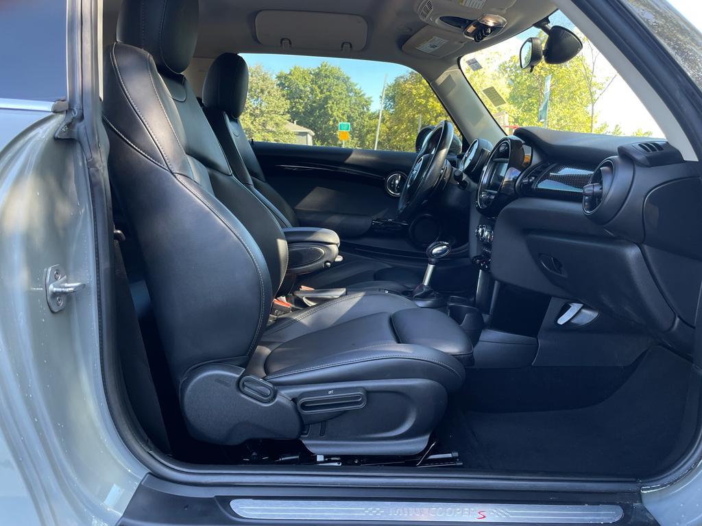 used 2019 MINI Hardtop car, priced at $15,778
