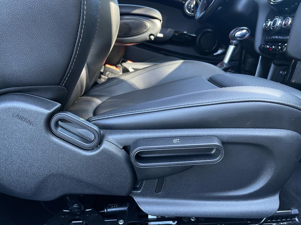 used 2019 MINI Hardtop car, priced at $15,778