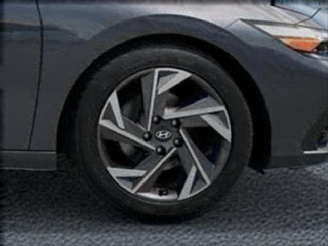 new 2025 Hyundai Elantra car, priced at $26,016